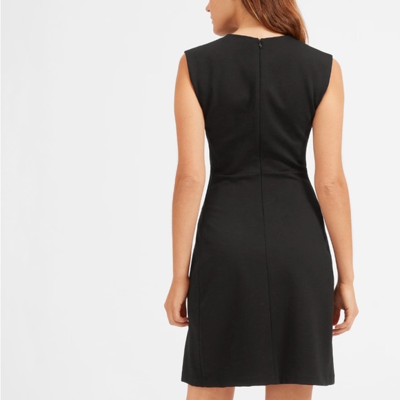 Everlane V-Neck Flare Dress - Picture 2 of 6